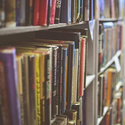Rows of books in school library 